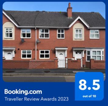 House Number 4 Sleeps Up To 4 With Smart Tvs In Every Room Wellington  Exteriör bild